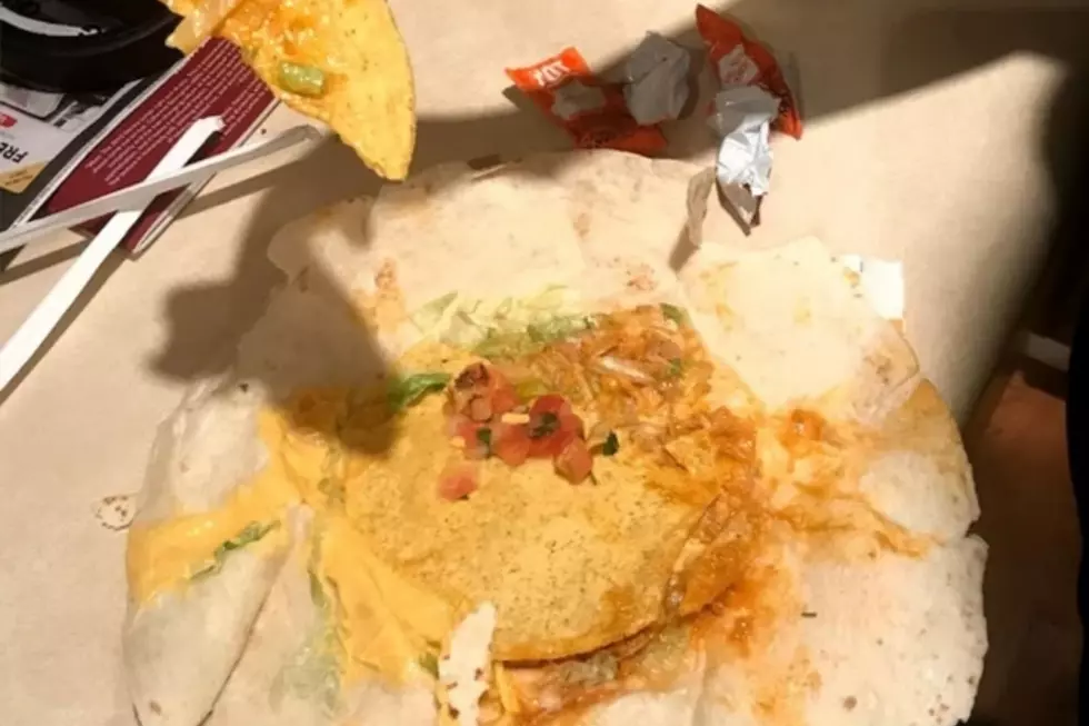 Here’s Why People Are Roasting The Grand Rapids Taco Bell On Michigan Street